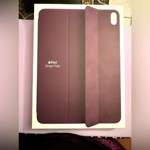 IPad Smart Folio in Dark Cherry for IPad Air 4 and 5 Generation